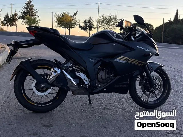 سوزوكي جيكسر موديل 2022 للبيع