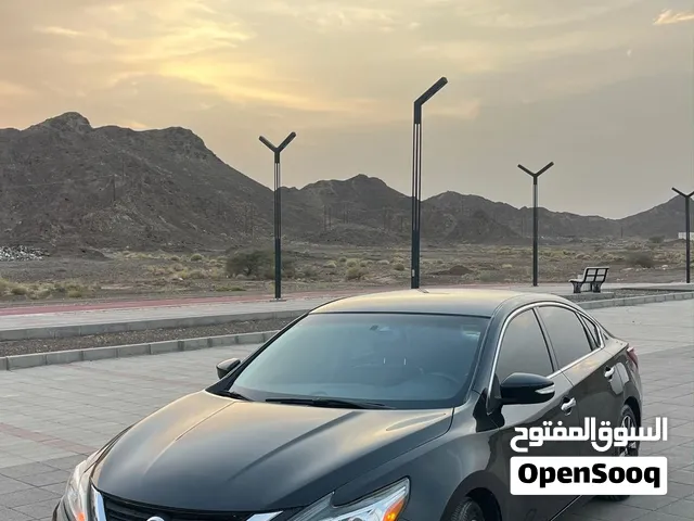 نيسان التيما 2018 SL