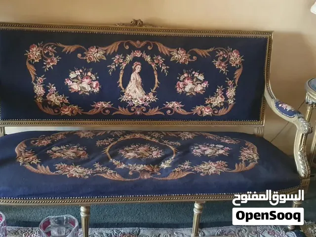 طقم صالون من الزمن الجميل