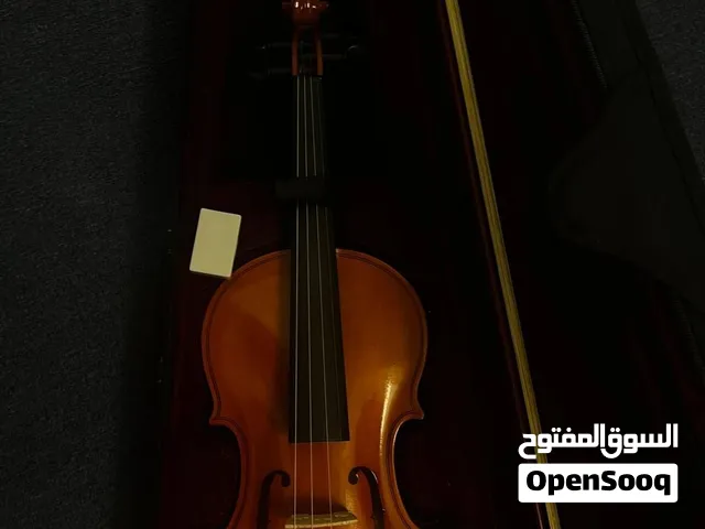 السلام عليكم كمان جديد ممستعمل اربع ايام فقط بسعر 55 الف دينار .