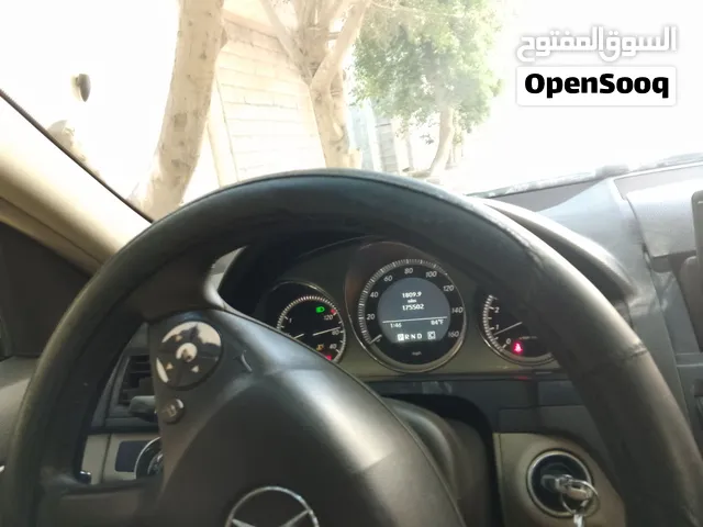 مرسيدس C300 موديل 2010