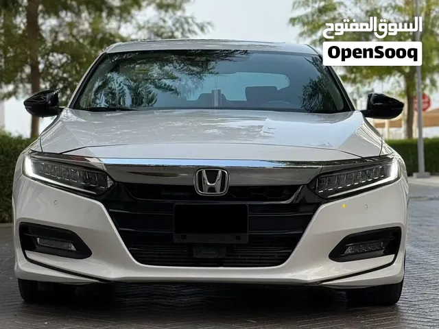 Honda Accord 2018 Touring 2.0