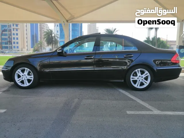 استعمال سيدة صبغ الوكالة بالكامل