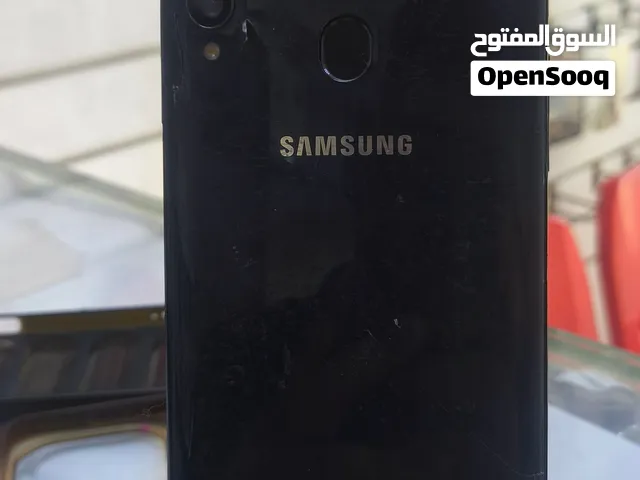 Samsung Galaxy A20s 32 GB in Basra
