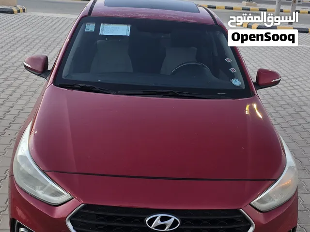 اكسنت 2019 فل كامل فل الفل  الحموله 5 ركاب اللون انيق وداخليه نضيفه مره كل شي وكاله