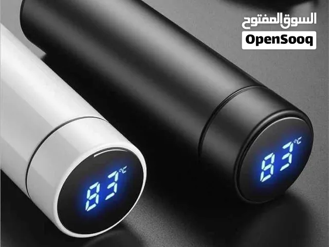 الكوب الذكي الفاخر للتحكم بدرجة حرارة المشروبات الحارة والباردة بتصميم عصري أنيق ومواد عالية الجودة