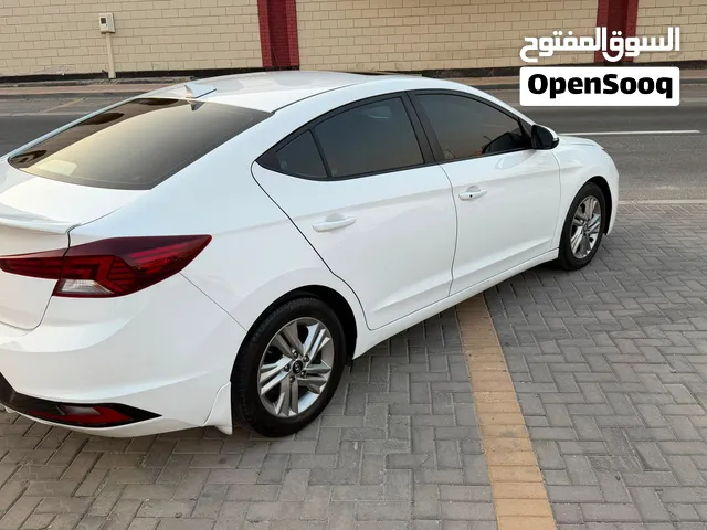 للبيع هيونداي النترا 2020
