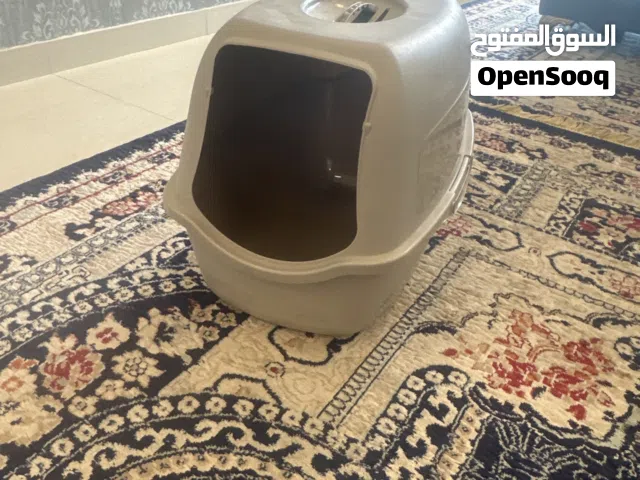 Luxury Covered Cat Litter Box – Spacious, Clean & Odor Controlling