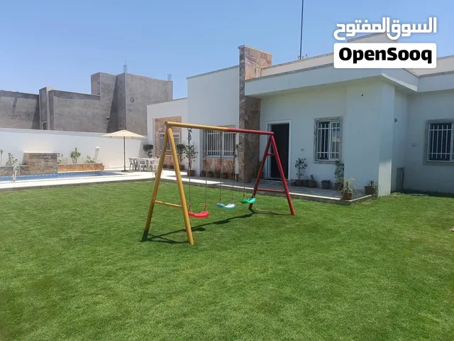 استراحة قرب شاطئ تليل ، بيع او استبدال