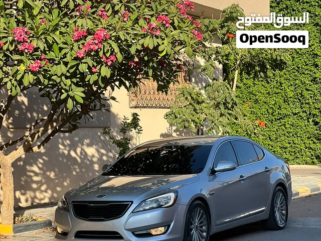 2012 كيا كادينزا Limited