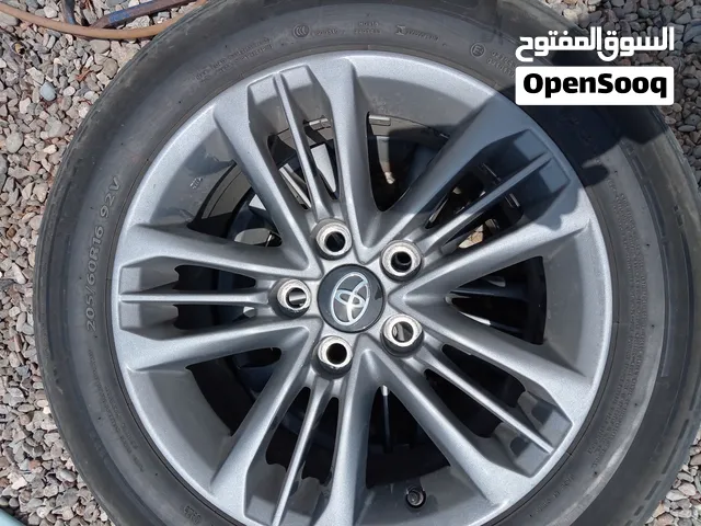 للبيع رنجات كامري موديل 2016