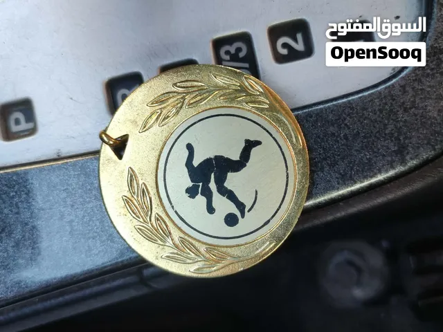 ميدالية لبيع