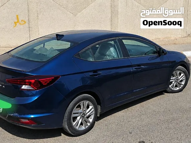Used Hyundai Elantra in Baghdad