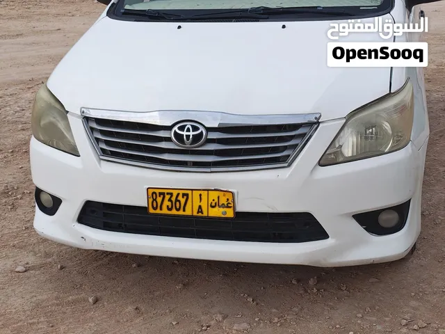 تويوتا نوفا 2015