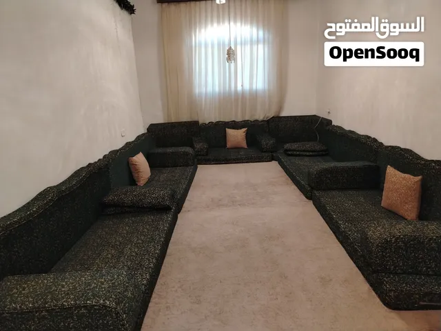 مجلس ارضي للبيع