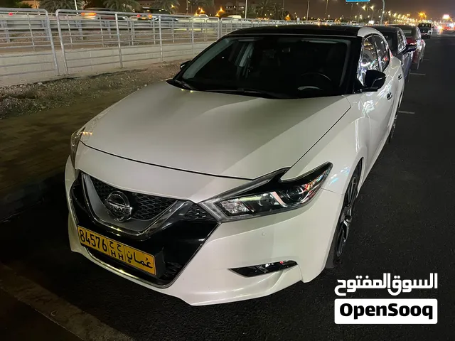 2017 Nissan Maxima SR3 Sedan with Sunroof and Advanced Safety Features - White Used Car for Sale