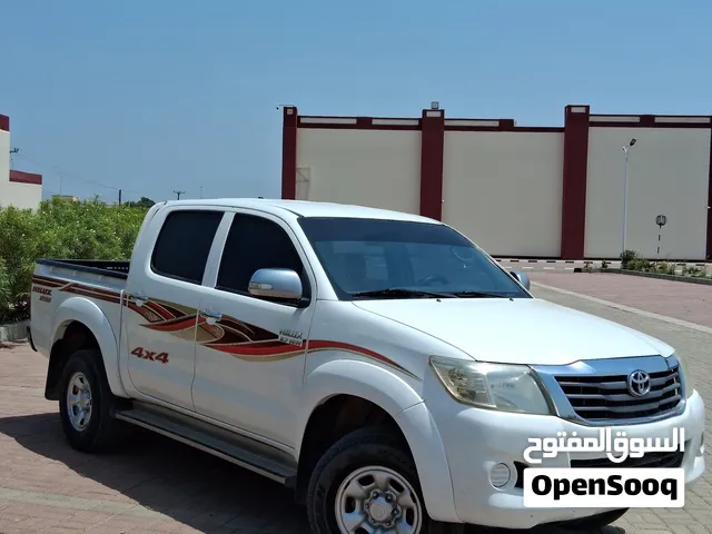 Used Toyota Hilux in Al Batinah