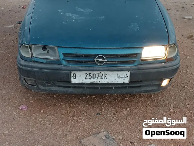 اوبل استرا 1997