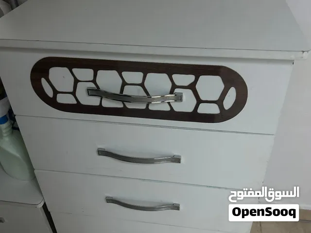 طاوله جانبيه خمس دروج