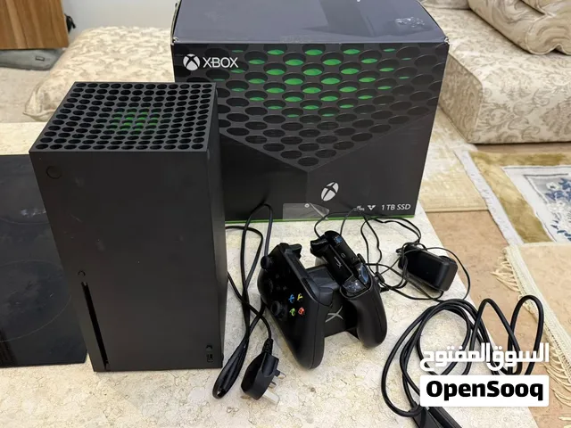 اكس بوكس x 1TB للبيع نظيف جداً