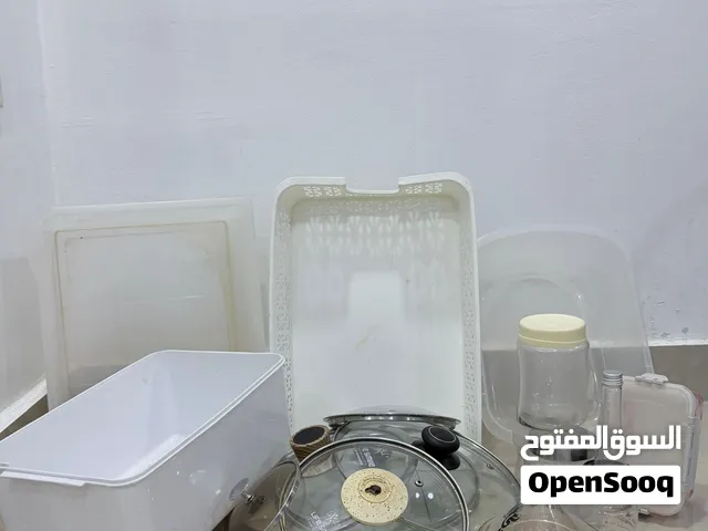 قطع مطبخ مختلفة