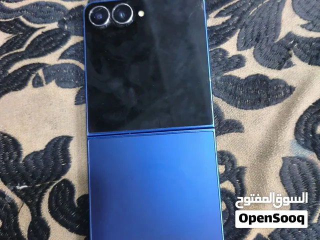 Samsung Galaxy Z Flip7 256 GB in Baghdad