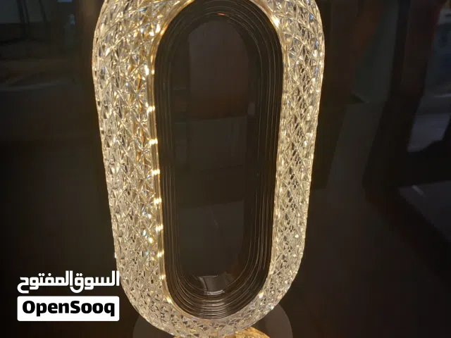 شروة ...وحدة إنارة ديكور بالشحن واللمس