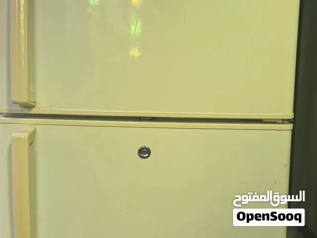 ثلاجة ونسا