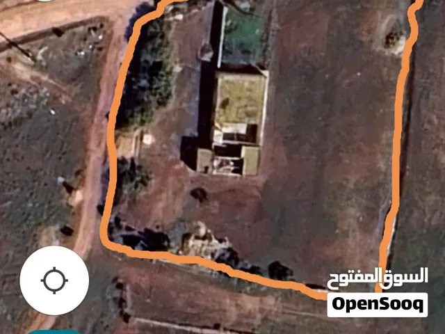 الأرض الملكية للبيع فيها دار للبيع في الحوزية الجديدة