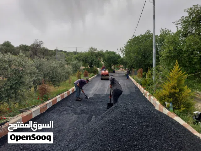أقوى عروض على مستوى المملكه عزل الأسطح وتزفيت الساحات