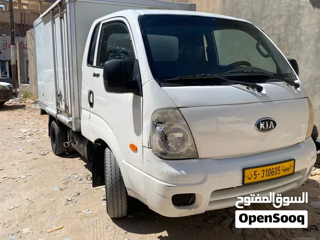 كيا بونقو حافظه محرك 27 التيربو                    السيارة ربي يبارك سرفز تام