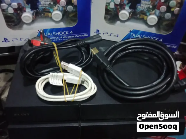بلاستيشن 4نوع فات مهكر محمل العاب فل من افضل الالعاب السعر 90الف