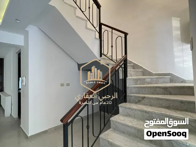 فيلا متلاصقة * فاخرة * للايجار * 3 نوم * دابوق