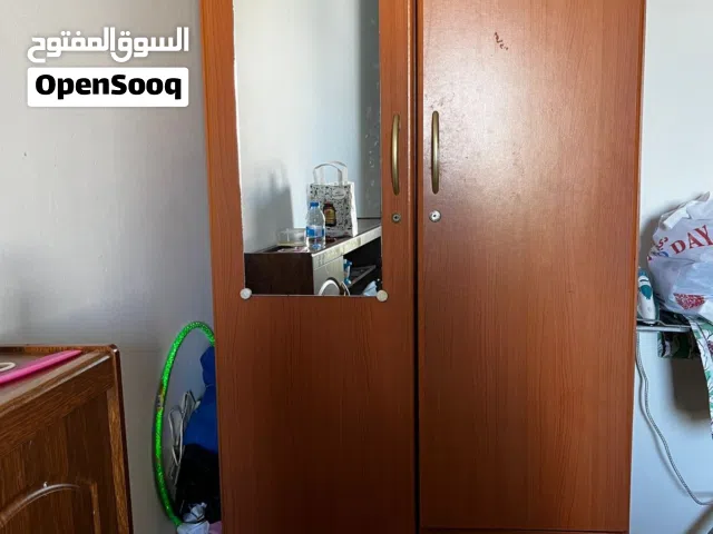 2 door wardrobe with mirror