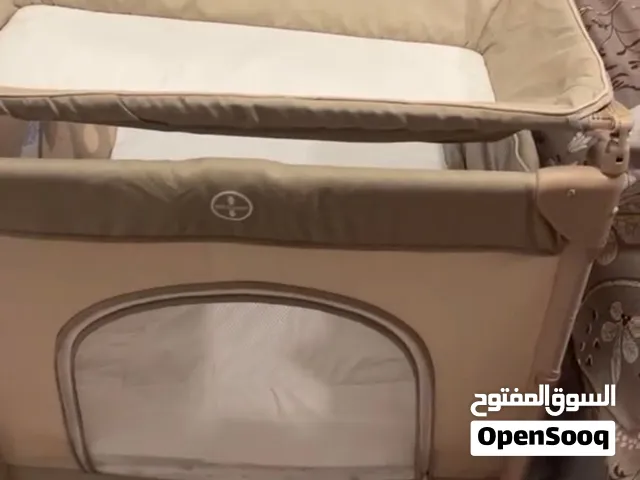 سرير أطفال