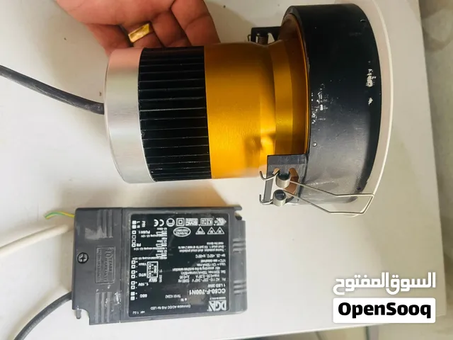 اسبوت لايت براند ايطالي
