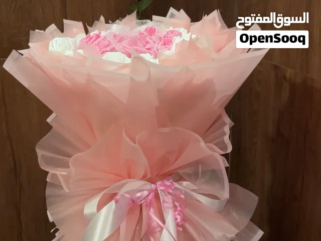 باقات زهور صناعية فاخرة تحاكي الطبيعة   تصميم حسب الطلب لمناسباتكم في العقبة