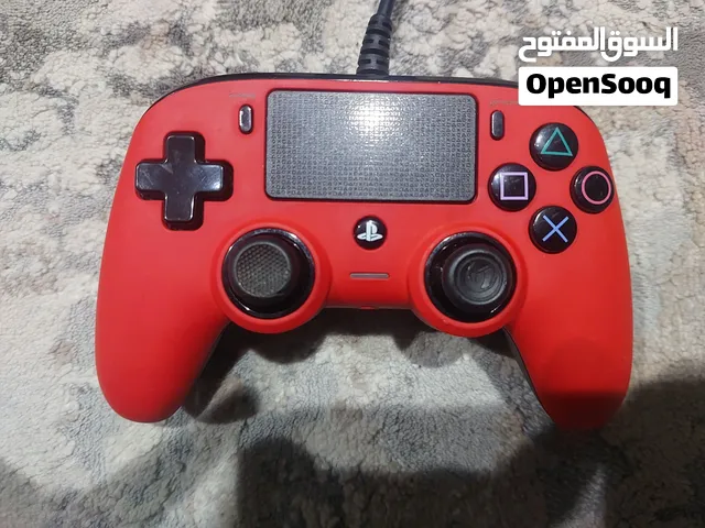 المخصصة لأجهزة بلايستيشن 4 ( استخدامها على الكمبيوتر PC عبر منفذ USB).