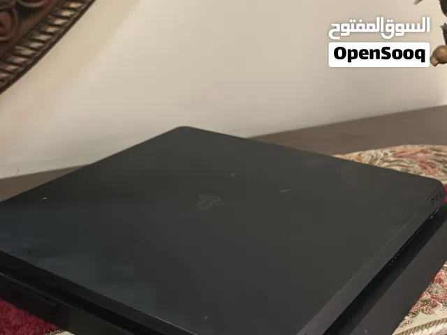 بلايستيشن 4 بحاله جيده