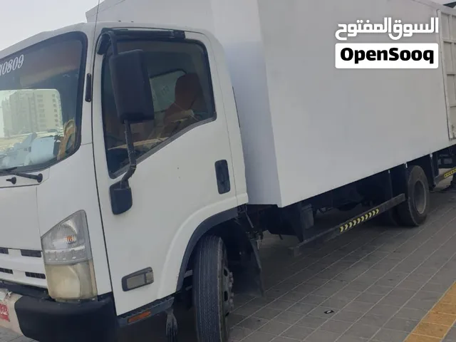 شاحنة للإيجار اليومي او الشهري