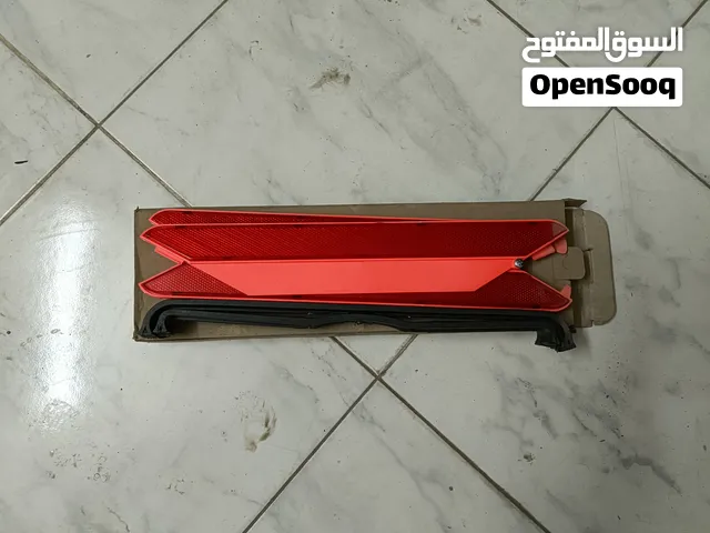 مثلث عاكس لأى سيارة