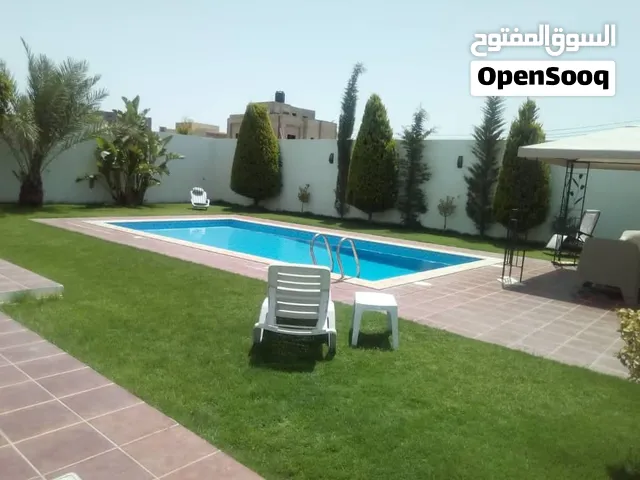 فيلا ارضية كالاستراحات