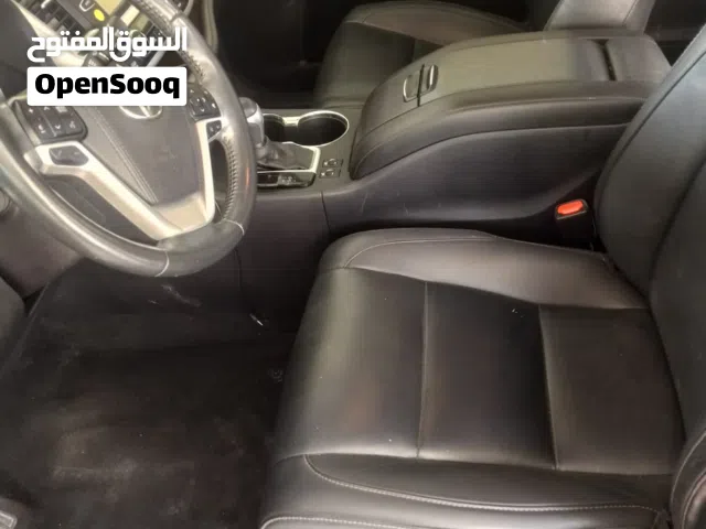 تويوتا هايلاندر 2019 بيع ممتازه جدا في الوقود دفع أمامي 6 سلندر