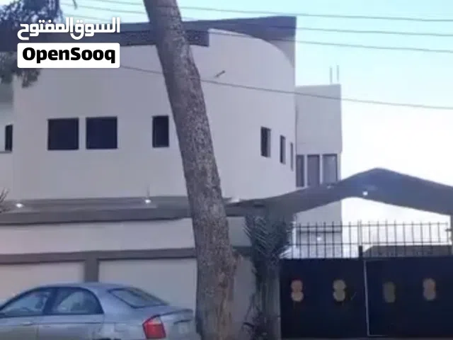 عمارة للايجار تصلح سكنية او خدمية