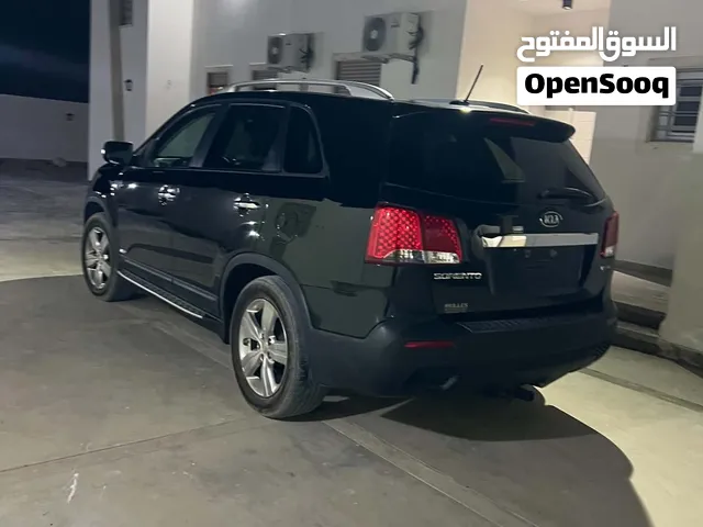 كيا سرينتو