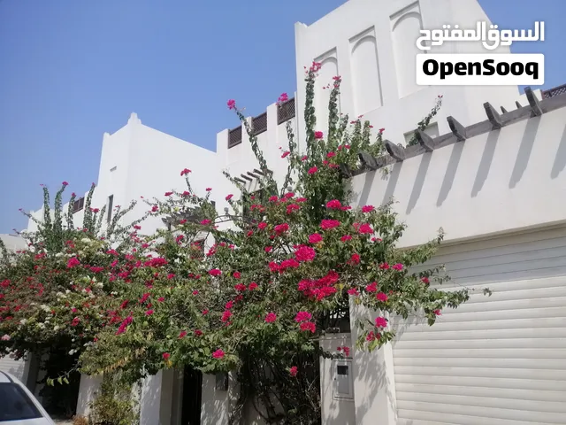 280 m2 5 Bedrooms Villa for Rent in Muharraq Diyar Al Muharraq