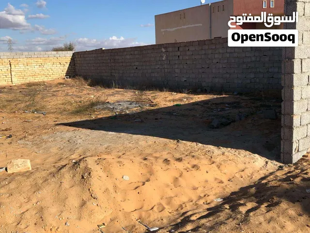 السلام عليكم  قطاع أرض لي اللبيع