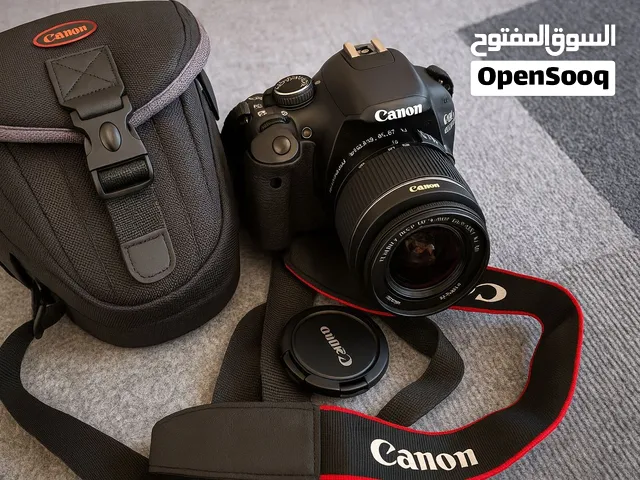 Canon EOS 550D.. شبه جديده.. معا جميع أغراضها و شنطه اصليه جديده و عدسه