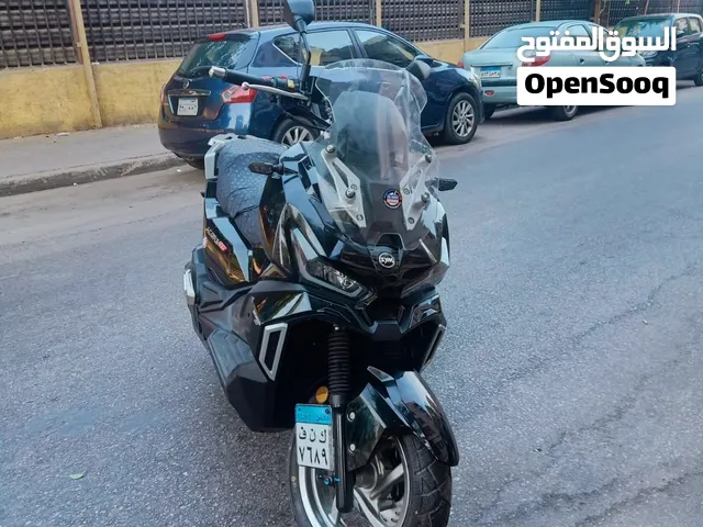 Scooter Sym husky 200 adv