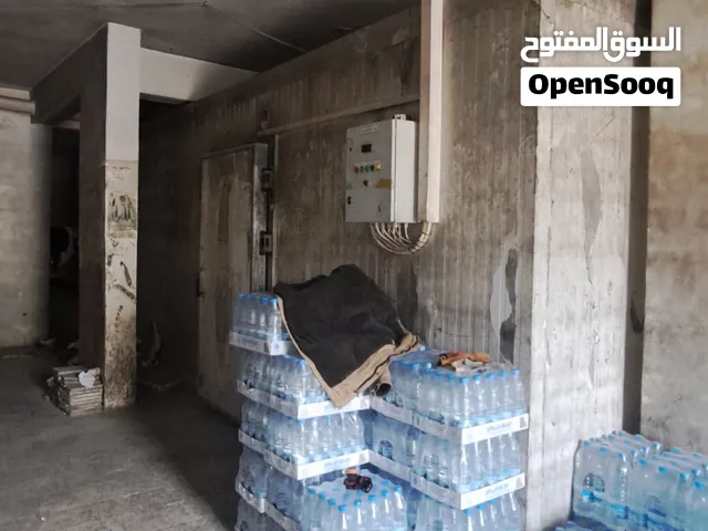 ثلاجه مركزيه 18 خيل والغرفه 6x4 متر ارتفاع 2.5 م